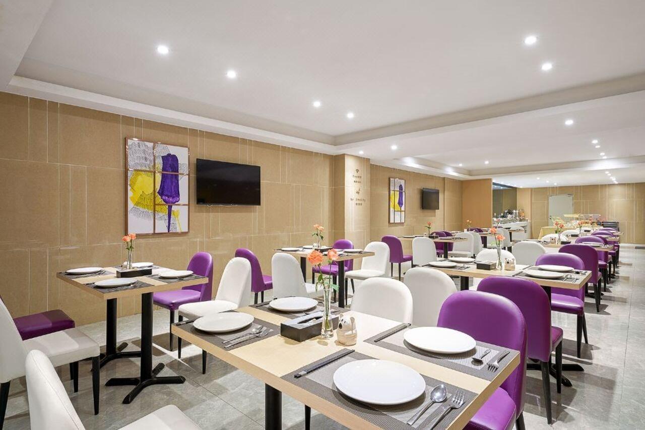 Echarm International Hotel Guangzhou Baiyun International Airport Huadu Plaza Branch - Free Deliver Service To Guangzhou Baiyun International Airport & Free Deliver Service To Canton Fair Complex During Canton Fair Period Buitenkant foto