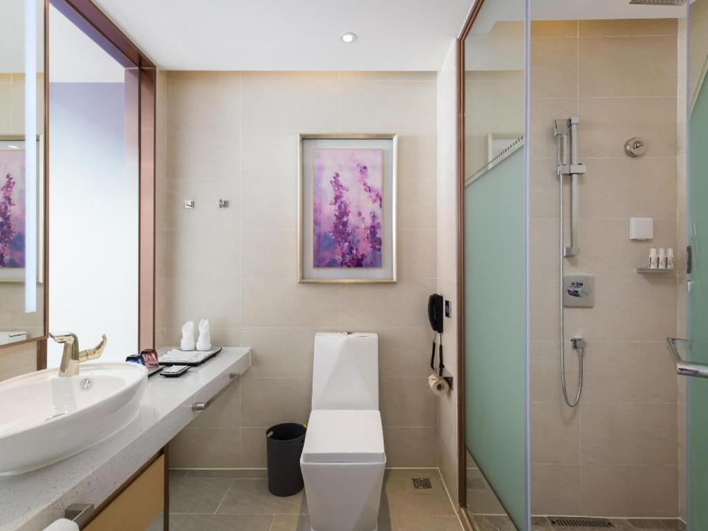 Echarm International Hotel Guangzhou Baiyun International Airport Huadu Plaza Branch - Free Deliver Service To Guangzhou Baiyun International Airport & Free Deliver Service To Canton Fair Complex During Canton Fair Period Buitenkant foto